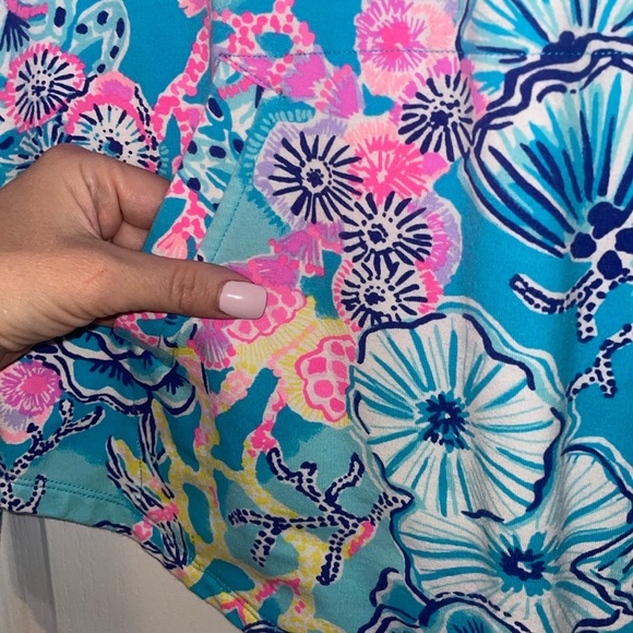 Lilly Pulitzer UPF 50+ Skipper Popover! - Picture 3 of 9